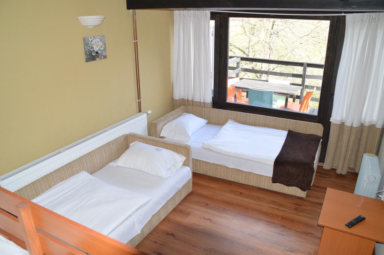 Bungalows Plivsko Jezero Jajce Esterno foto