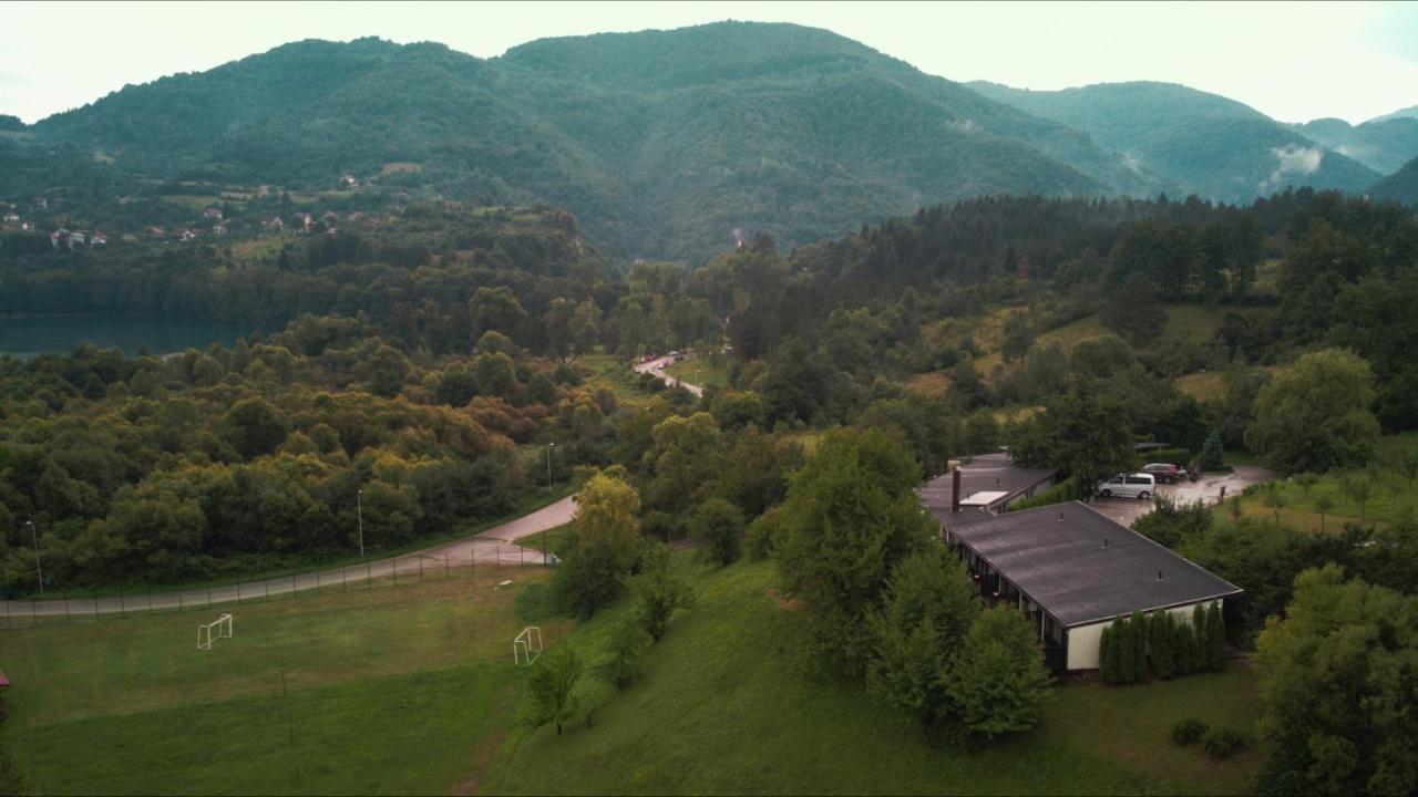 Bungalows Plivsko Jezero Jajce Esterno foto